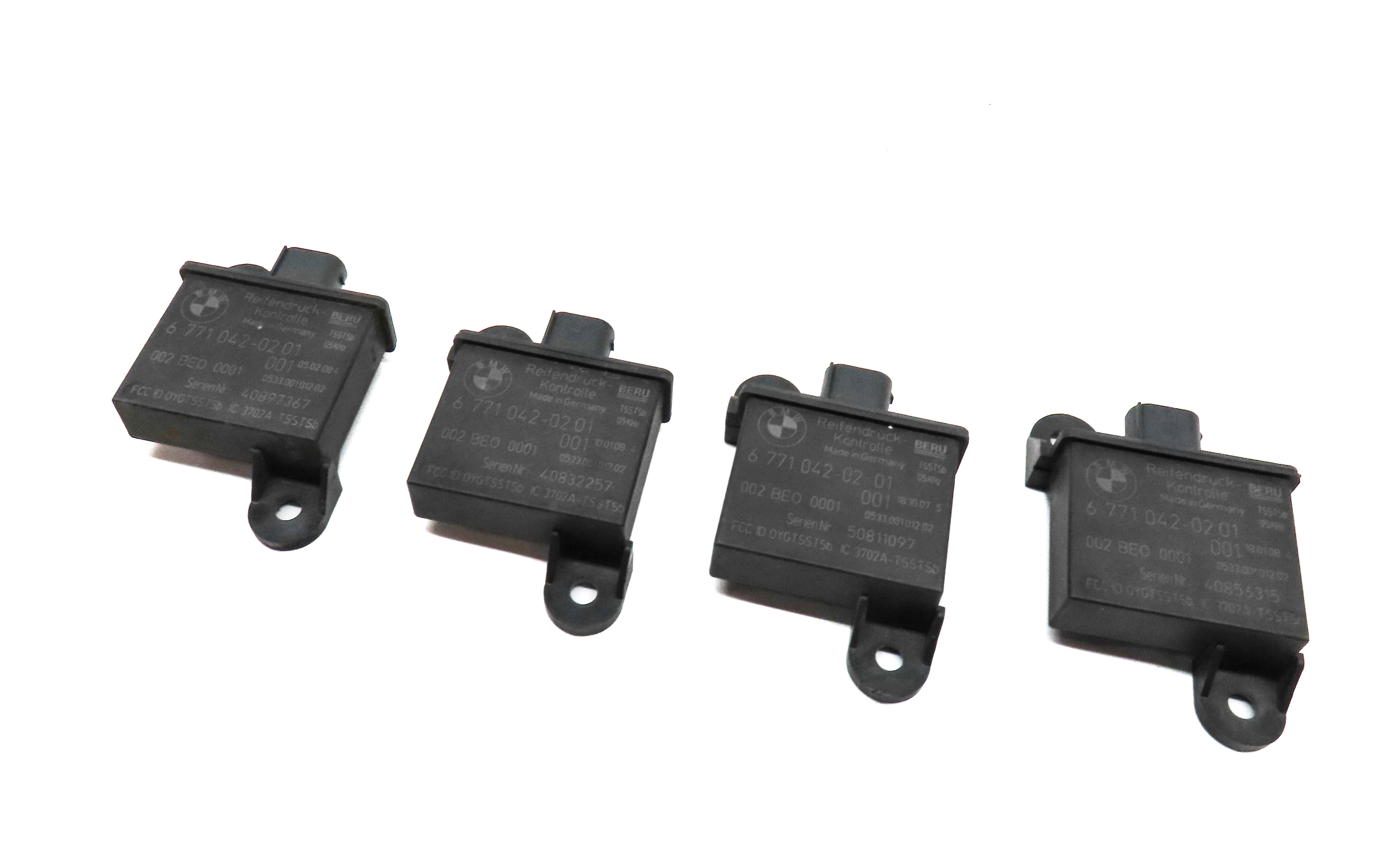 2008 BMW Z4 CONVERTIBLE (E85) TIRE PRESSURE MONITOR TPMS TRIGGER MODULE SET 4 — exact item pictured